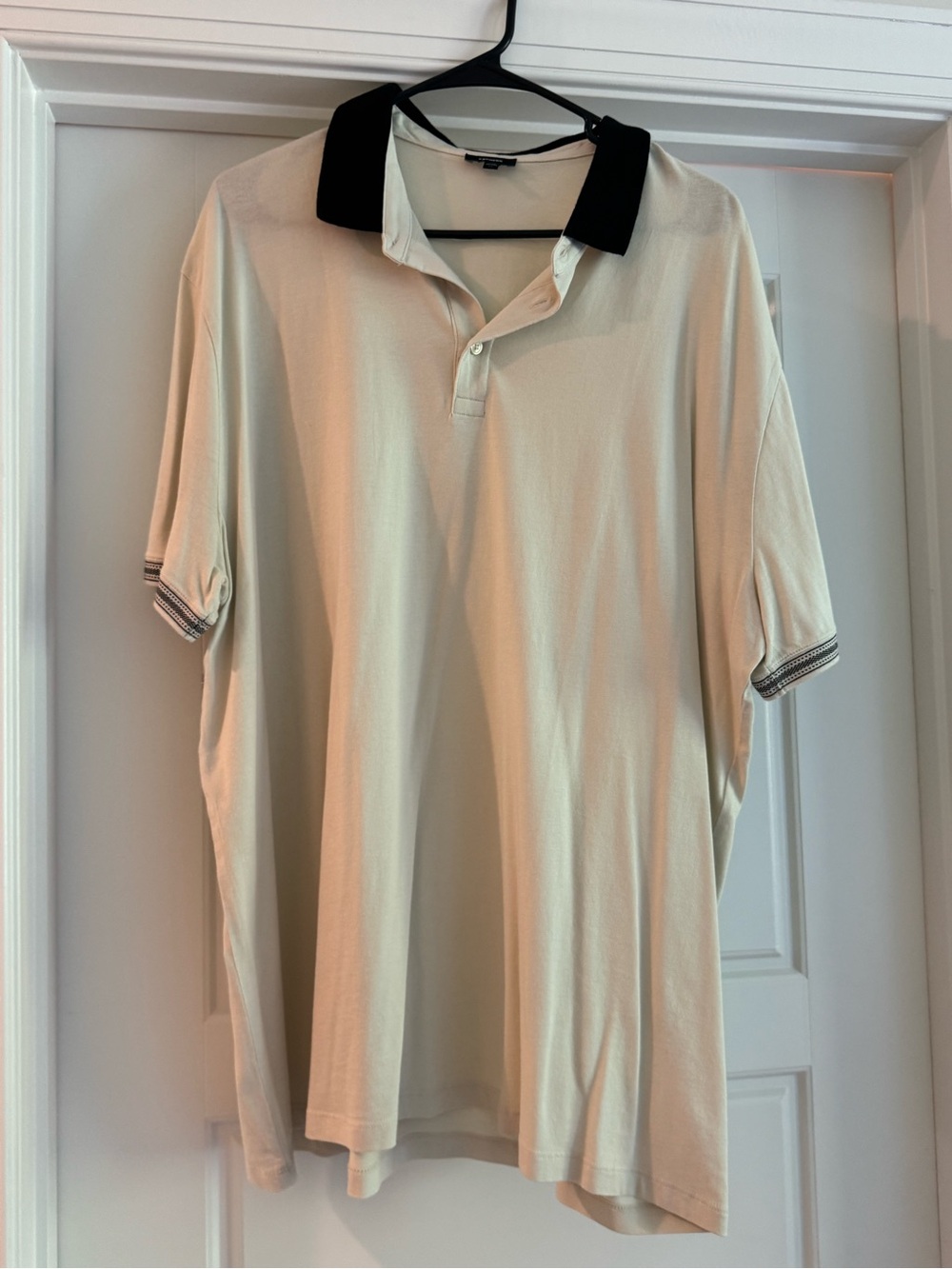 Express Cream Polo with Black Contrast Collar